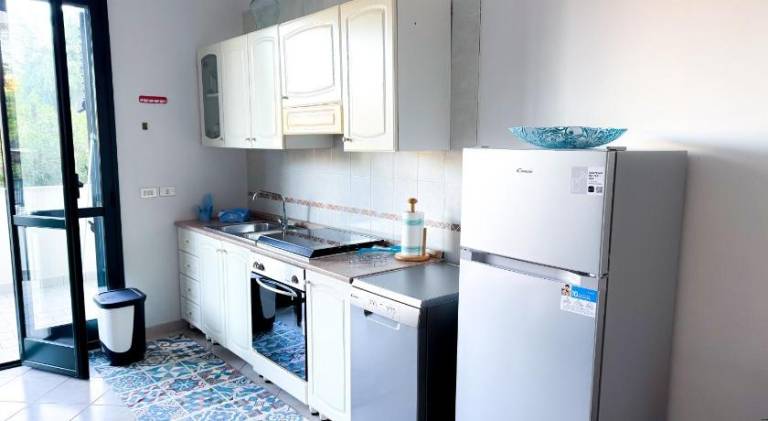 Holiday apartment with 2 rooms for 6 persons — photo 5