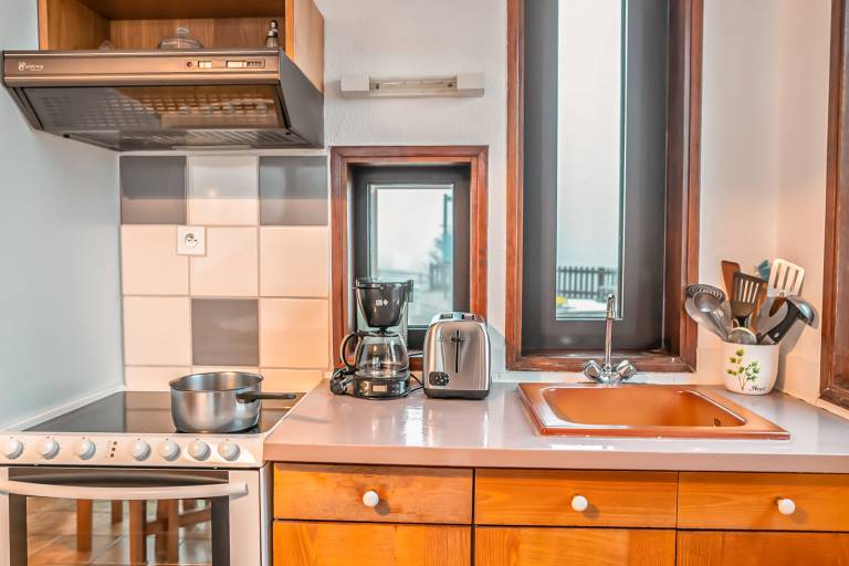 Logement 2/4 personnes - Village de gites de Châteauneuf de Randon — photo 3