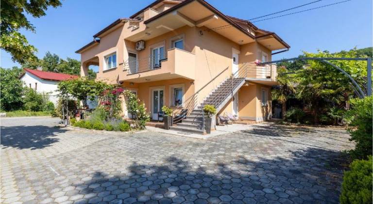 Holiday apartment with 2 rooms for 6 persons in Opatija