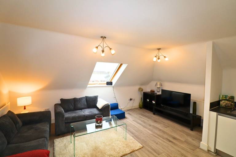Apartment Egham