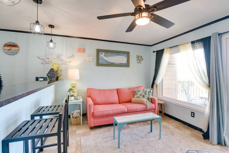 Steps to Galveston Beach: Resort-Style Condo! — photo 4