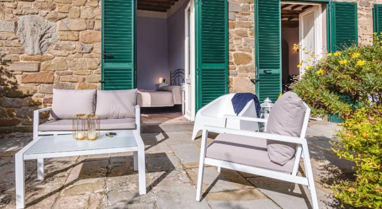 Holiday apartment with garden in Cortona