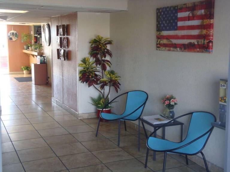 Travelers Inn by Hotel O Lake Havasu City — photo 2
