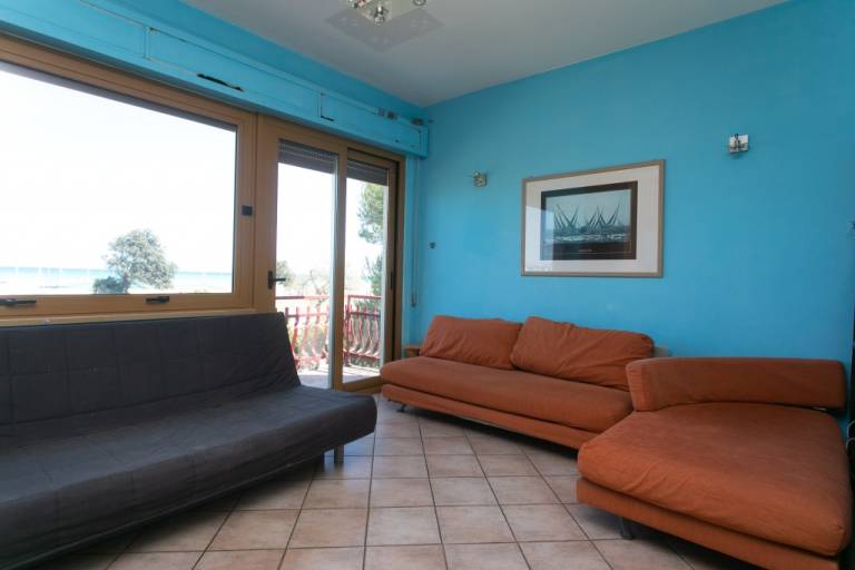 Apartment with patio | Sea view — photo 5