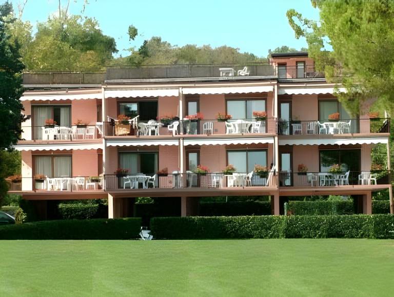 Residence Villalsole in San Felice del Benaco