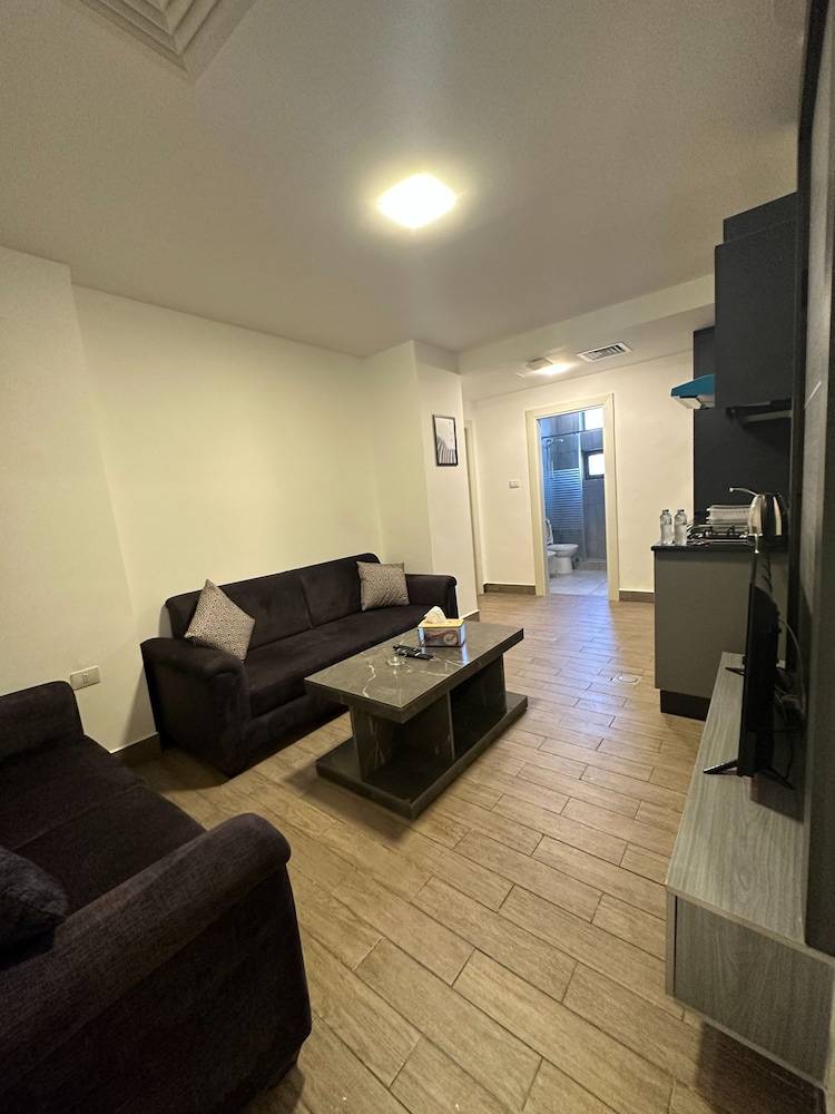 Apartment Al Rawabi