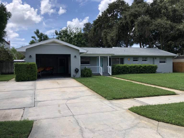 165 m&sup2; Ferienhaus