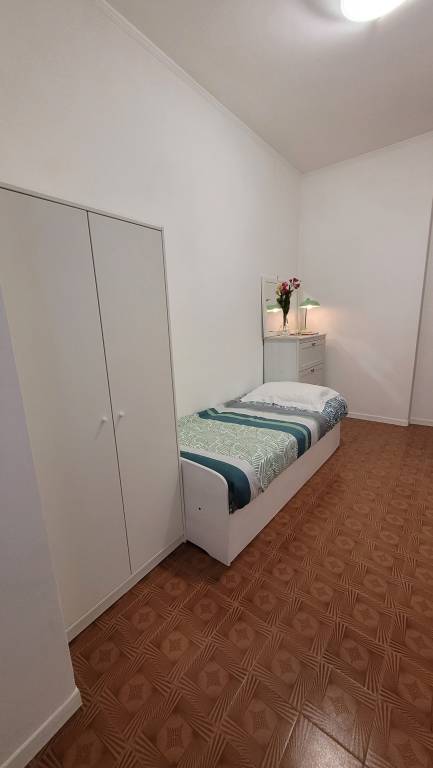 Apartment with garden | Garden view — photo 4