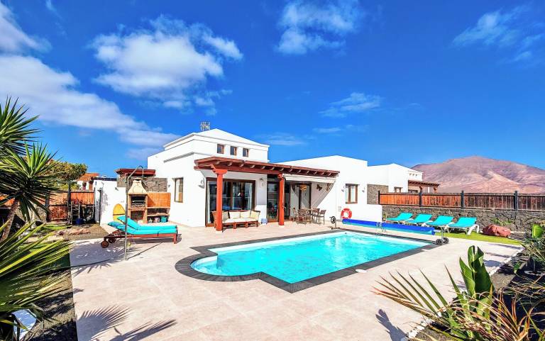 Villa  Playa Blanca