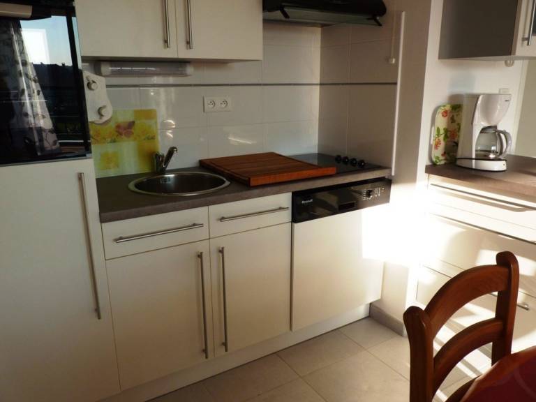 Apartment with 1 room for 4 persons — photo 4