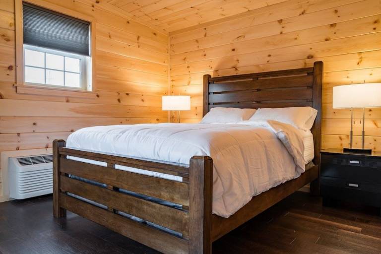 Lodge Burdett