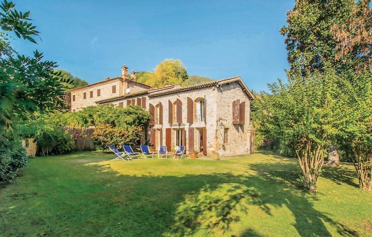 Casa Baone