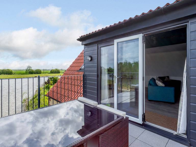 Cottage Baston