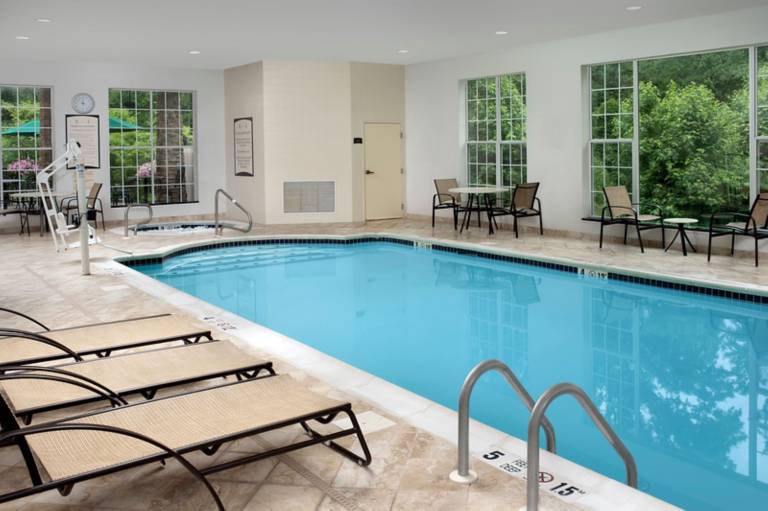 Condo  Milltown