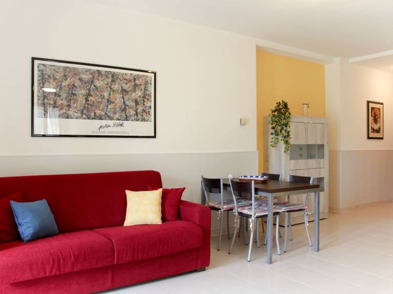Nice rental apartment with yard, terrace & BBQ | Close to the beach | Pet-friendly — photo 3