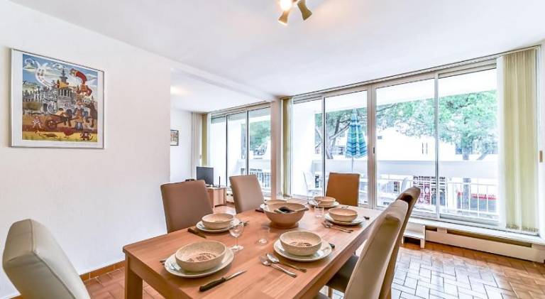 Rental apartment with 2 rooms for 6 persons — photo 3