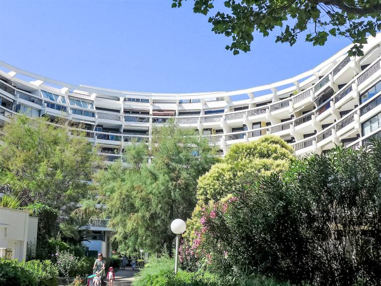 Rental apartment with terrace & yard | Close to the beach | Pets are welcome — photo 4