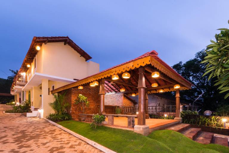 Avontade Suites - Entire Pool Villas in Anjuna