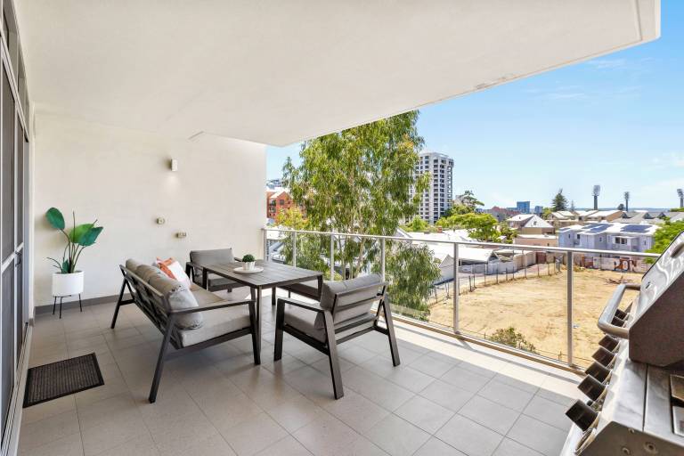 Apartment  East Victoria Park