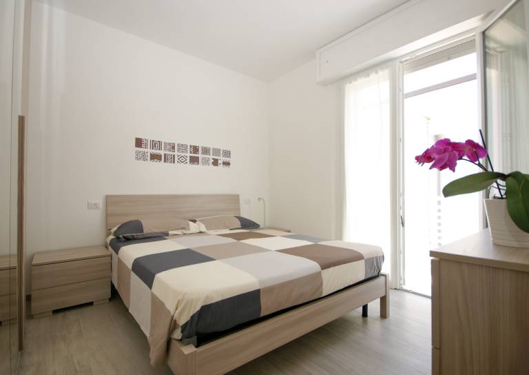 Child-friendly rental apartment with patio | City view | Beach nearby | Pet-friendly — photo 5