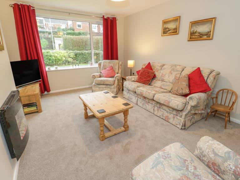 Cottage with garden | Beach view — photo 5