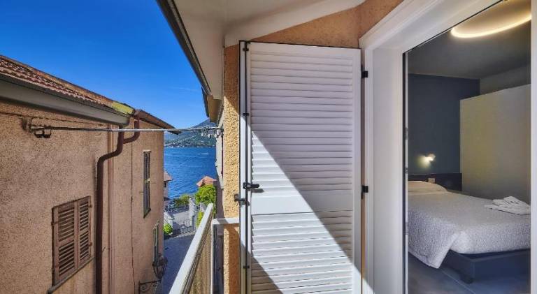 Holiday apartment with 2 rooms for 5 persons — photo 4