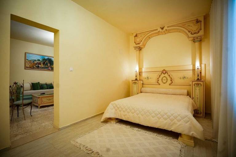 Accommodation  Thyna