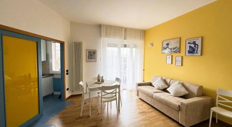 Rental apartment with 1 room for 4 persons in Pesaro