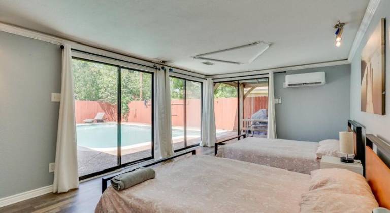 Vacation home with pool | Dogs allowed — photo 2