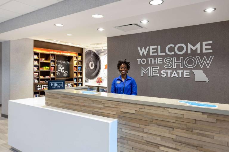 Hampton Inn by Hilton Kansas City Southeast — photo 5