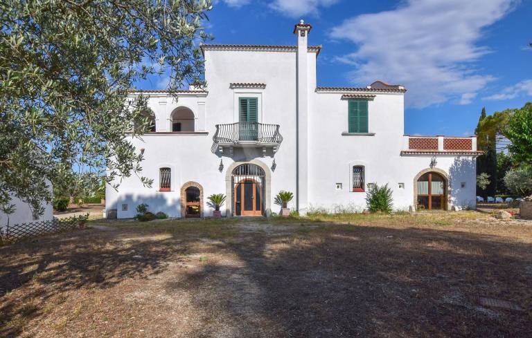 Casa  Lucera