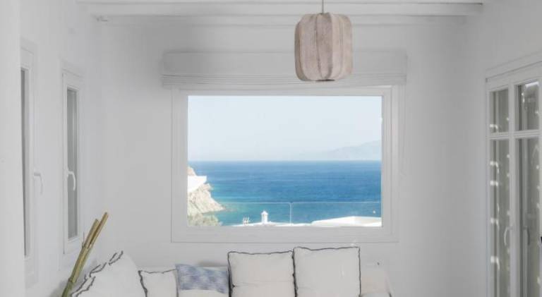 Villa with pool — photo 2