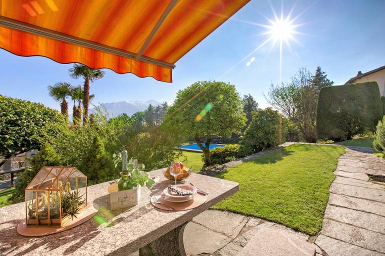 Child-friendly charming rental apartment with garden, pool & patio | Mountain view | Pets are welcome — photo 2