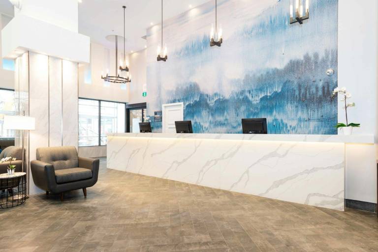 Sandman Signature Calgary Downtown Hotel — photo 2