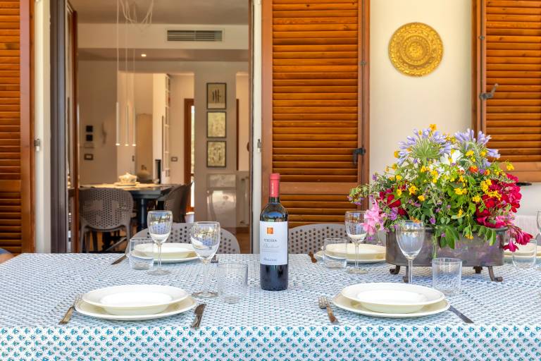 Fully equipped lovely villa with private pool, patio & fast internet | Garden view | Good for workation | Dogs allowed — photo 4