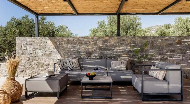 Ample villa with garden, BBQ & private pool | Next to the beach | Suitable for remote work | Dogs allowed — photo 2