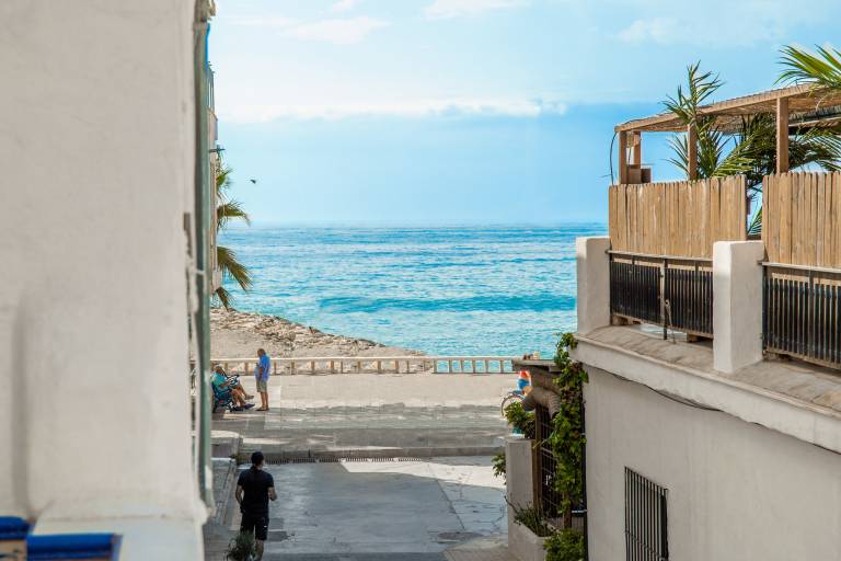 C02 · Seaside Pedregalejo 3 Bedrooms Apartment