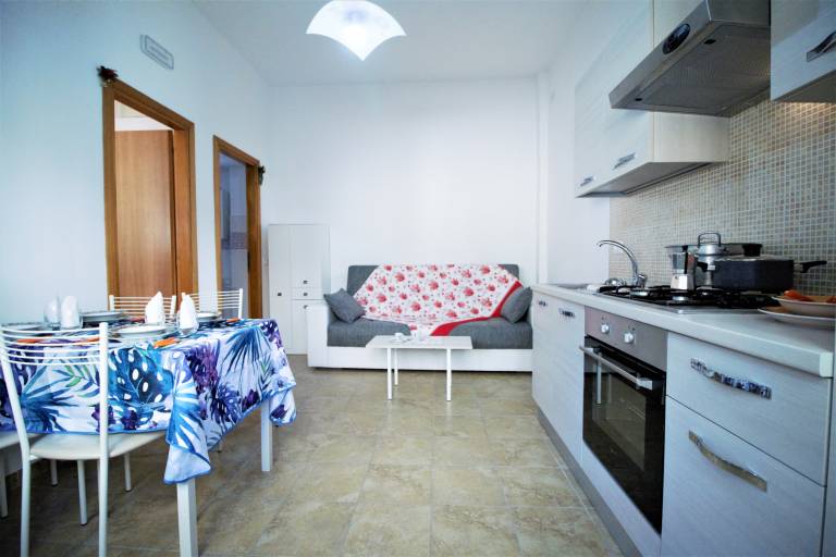 Apartment with 1 room for 4 persons — photo 2