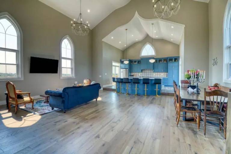 House Detroit Lakes