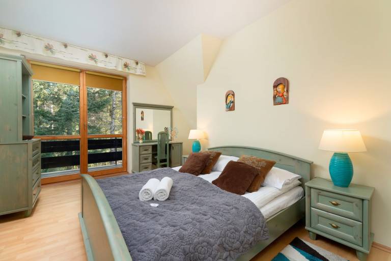 Holiday apartment with yard | Mountain view — photo 3