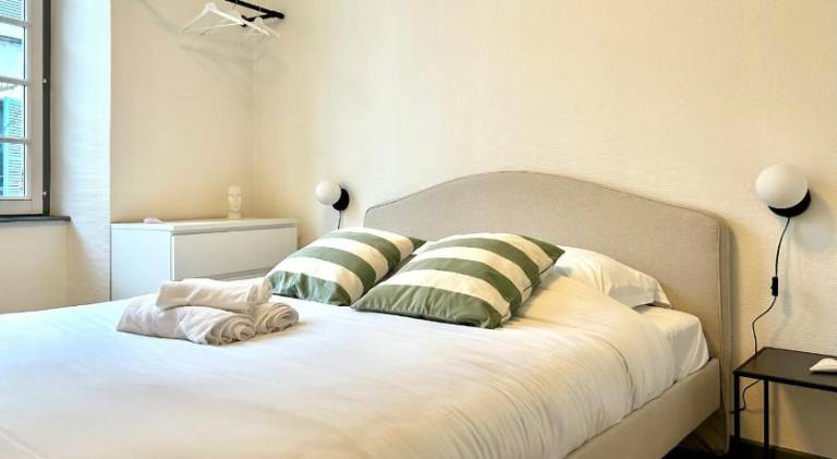 Rental apartment with 2 rooms for 6 persons in Nevers