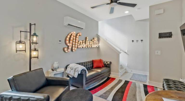 Vacation home with 2 rooms for 4 persons in Nashville, TN