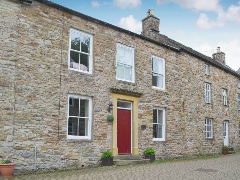 Cottage Alston