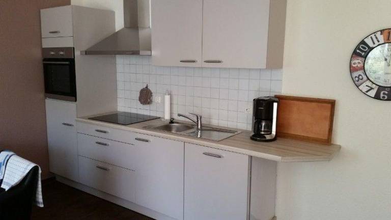 Fully equipped wonderful holiday apartment with barbeque, garden & patio | Pets are welcome — photo 5