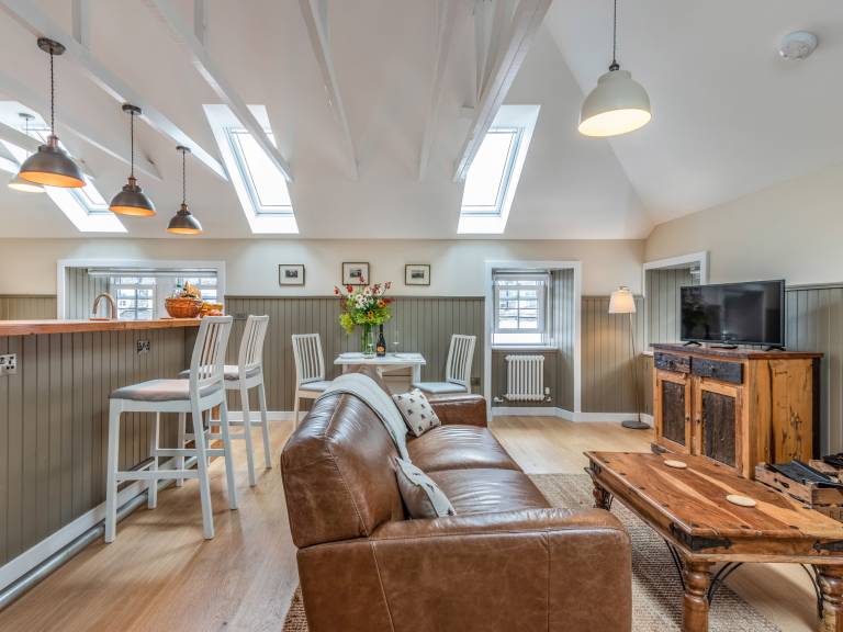 Cottage  Comrie