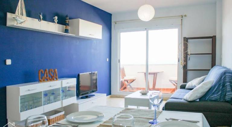 Holiday apartment with pool — photo 2