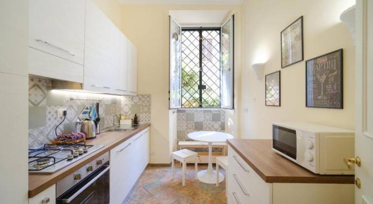 Rental apartment with 1 room for 4 persons — photo 4