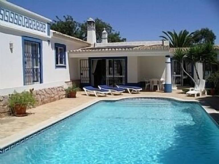 Villa Guia