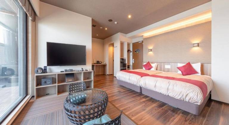 Livemax Resort Atami-Seafront — photo 2