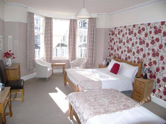 Beach House in Llandudno